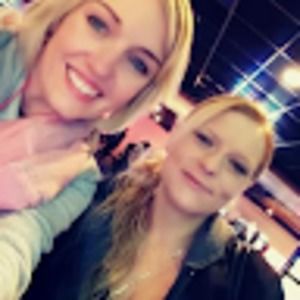 Meet your Posher, Cassandra